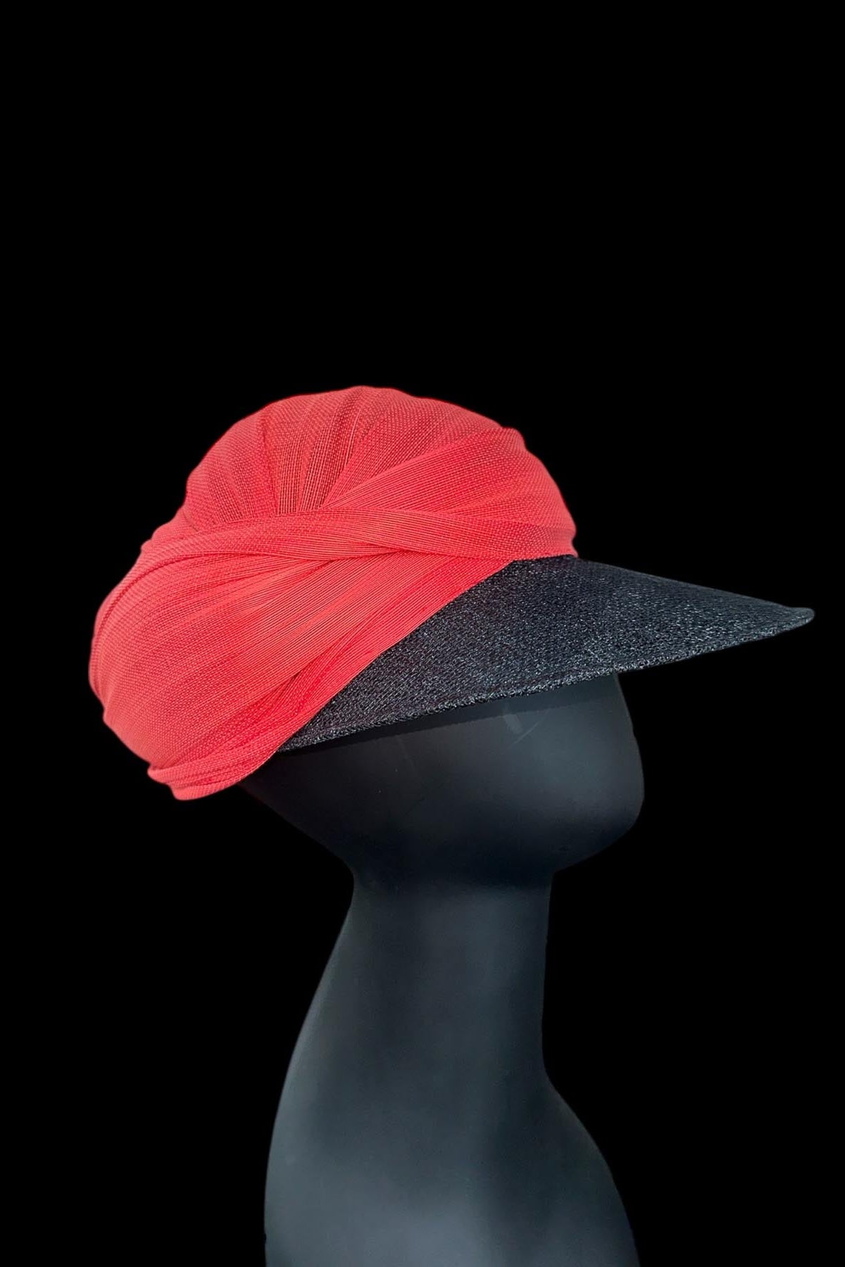 Gloria Draped Cap 2.0 in Jinsin Rafia